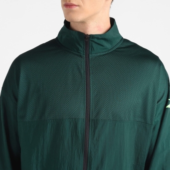 Trajes de seguimiento